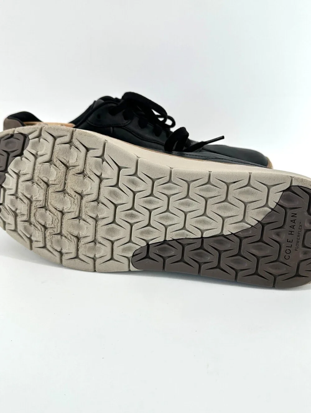 Men's Cole Haan GrandPro FeatherArc Bike Toe Black Leather Sneaker C40475 10M